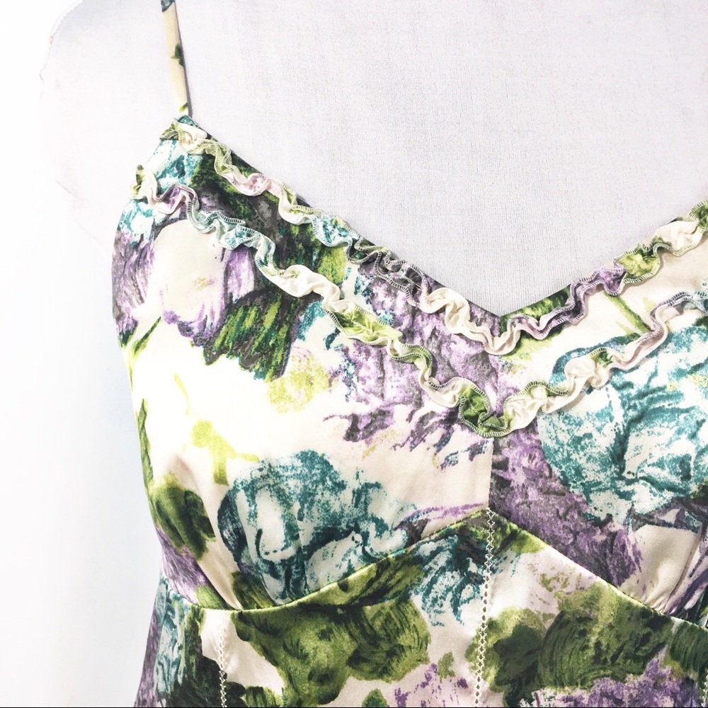 Ann Taylor silk and lycra cami - Picture 2 of 7